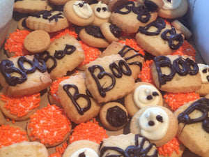 Halloween Decorated Cookies, Cocktails, and Spooktacular Decorations