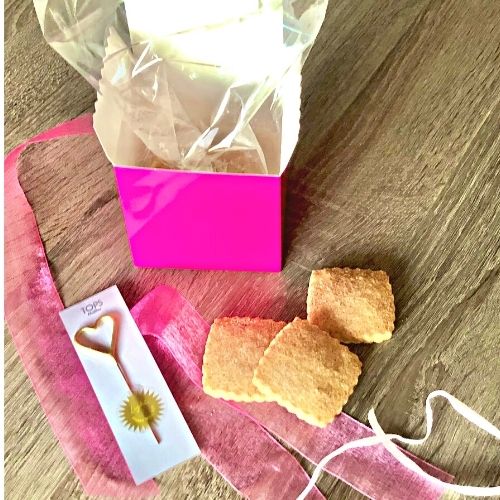 VALENTINE'S DAY COOKIE GIFT | CINNAMON CRISPS