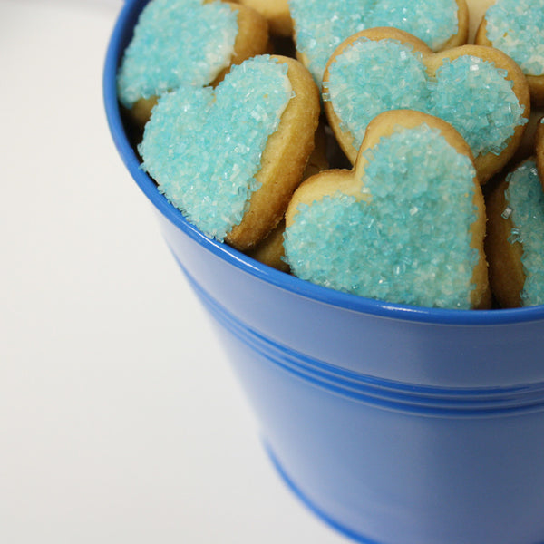 Heart shaped cookie LOVE BUCKET GIFT